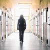 Kein Stacheldraht: Die Jugendarrestanstalt Rastatt. Anstatt auf absolute Sicherheit wird auf die Erziehung der Jugendlichen gesetzt.