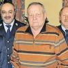 Geehrt: Lorenz Hammer (Bildmitte) wurde zum Ehrenmitglied der Freiwilligen Feuerwehr Oberpleichfeld gewählt; mit im Bild (von links) Kommandant Rüdiger Faulhaber, zweiter Kommandant Kilian Hetterich, Kreisbrandinspektor Bruno Kiesel und der Vorsitzende Franz Olbrich.