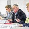 Hatten viel Lob für die Don-Bosco-Berufsschule (von links): Katharina Burger-Springwald, Projektleiterin bei der Robert-Bosch-Stiftung, Wolfgang Beutel von der Gesellschaft für Demokratiepädagogik, Gotthilf Hiller, ehemaliger Dekan der Pädagogischen Hochschule Ludwigsburg, Hannelore Faulstich-Wieland, Universität Hamburg.