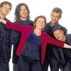 (gh)   Am Samstag, 26. Februar, gastiert die Gruppe „Aufwind“ ab 20 Uhr im Schüttbau Rügheim: Jiddische Lieder und Klezmermusik stehen auf dem Programm. Der spezielle Zauber der „Aufwind“-Konzerte entsteht durch die abwechslungsreiche Mischung poetischer Balladen, mitreißender Instrumentalmusik in Kombination mit großer Spielfreude. Ein dichter, farbenreicher Ensembleklang, aus dem feurig-jubilierend Geige und Klarinette herausragen. Auch gesanglich ist vom intensiv durchlebten Solo bis zum vollmundigen Chor eine große Bandbreite erlebbar. Im Gepäck hat das Quintett die aktuelle CD mit dem jiddischen Titel „modne welt“ (wundersam, merkwürdige Welt). Ein Titel, der Programm ist für Claudia Koch (Gesang, Violine), Hardy Reich (Gesang, Mandoline, Banjo), Andreas Rohde (Gesang, Bandonion, Perkussion), Jan Hermerschmidt (Klarinetten, Bassklarinette, Flöte, Gesang), Janek Skirecki (Bass, Gesang). Informationen unter www.aufwindmusik.de