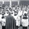 Großer Andrang: Am Tag der Weihe der neuen Pfarrkirche in Sendelbach am 20. März 1971. Großer Andrang: Am Tag der Weihe der neuen Pfarrkirche in Sendelbach am 20. März 1971.