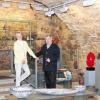 Ein Fall für zwei: Waltraut und Dietrich Jänicke in ihrer Galerie am Roten Turm.