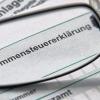 Unbeliebtes Thema: Auch Rentner müssen bei entsprechenden Voraussetzungen eine Steuererklärung machen.