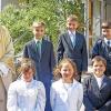 Die Kommunionkinder von Oberstreu feierten mit Pater George Kalathuparampil das erste Mahl des Herrn.