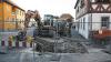 Baustelle Marktplatz: Mit den Ausbesserungen der Kanal- und Wasserleitungen haben die Arbeiten zur Dorferneuerung in Stadtschwarzach begonnen. Bis Ende des Jahres soll die Umgestaltung des Marktplatzes fertig sein.