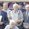 Treue Feuerwehrkameraden: Bei der Jubiläumsfeier der Feuerwehr Dittlofsroda wurden langjährige Mitglieder geehrt.