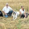 Ein Bett im Grannenweizen: Monika Fritz und Otto Funck vom Verein Natur & Gast öffnen heuer zum letzten Mal das Open-Air-Hotel am Giebelhof in Hausen.