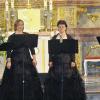 (hf)   Wenn auch manchmal die Orchesterbegleitung von einer Zuspielung kam, so konnte das Vokalquartett „Appassionata“ am Sonntag in der Wallfahrtskirche am Findelberg doch begeistern. Die so genannten Soundtracks dürften in ihrer Art und auch hinsichtlich der Begleitformen einmalig sein. Soundtracks ersetzen wohl kein Orchester, machen es aber möglich, Werke aufzuführen, welche aus Kostengründen selten zu erleben sind. Das stimmgewaltige Quartett mit Claudia Filkov (Sopran), Helga Mitzenheim (Alt), Stefan Schunk-Schwandt (Tenor) und Helmut Mitzenheim (Bass) bewies dies eingangs bereits mit dem „Halleluja“ von Georg Friedrich Händel und bei den weiteren Acappella-Stücken immer wieder. Das Motto „Musik ist die gemeinsame Sprache der Menschheit“ hatte sich das Quartett zum Inhalt des Abends gemacht. Das Vokalquartett Appassionata konzertiert seit seiner Gründung 2010 in zahlreichen Städten Deutschlands und Österreichs. Wichtig ist es den Sängerinnen und Sängern, dass die Zuhörer ein schönes Gefühl mit nach Hause nehmen. Das gebotene Programm war vielfältig und reichte bis hin zu Mantras, Evergreens und wunderschönen, gefühlvollen Popballaden, wie „You raise me up“.