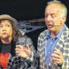 (bd)   „Hauptsach, mir ham uns gern!“ – unter diesem Motto präsentieren „Herbert und Schnipsi“ am Freitag, 30. September, ihr aktuelles Programm. Das TV-bekannte Duo, bürgerlich Hanns Meilhamer und Claudia Schlenger, gastiert im Marktsaal. Los geht's um 19.30 Uhr. Karten gibt's im Vorverkauf an der Tankstelle in Sendelbach, im Rathaus-Café in Rentweinsdorf, bei der Leseinsel in Ebern und bei der Gärtnerei Schmitt (Unterpreppach). Restkarten gibt's an der Abendkasse.