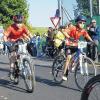 Start frei: Das MTB-Team „Schwarze Berge“ des SV Markt Geroda beim 2. Maintal-Bikemarathon in Güntersleben, bei dem auch der Kampf um den Frankencup entschieden wurde. Vor Jakob Schubert (links) und Dominik Grom liegen zehn Kiometer und 250 Höhenmeter.