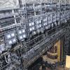 Wuchtige Technik: Hoch über der Bühne die Rexroth-Beleuchtungstechnik.