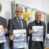 Stadtmagazin: Die erste Ausgabe liegt heute den Lesern von Main-Post und Rhön- und Saalepost vor. Bernd Pieper, Bruno Altrichter, Michael Weiß und Steffen Sauer (von links) haben schon vorab einen Blick in das neue Blatt geworfen.