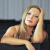 (rtg)   Am Donnerstag, 8. Dezember, spielt ab 19.30 Uhr im Kulturspeicher die Pianistin Anna Scheps. Sie hat für ihr pianistisches Comeback ein anspruchsvolles Programm zusammengestellt. Sonaten von Josef Haydn und Nikolai Medtner sowie das Scherzo E-Dur von Frédéric Chopin bilden den ersten Teil des Konzerts. Der krönende Abschluss des Recitals ist Franz Liszt gewidmet. Von ihm erklingen Transkriptionen sowie die Konzertetüde Nr. 2 und die Ungarische Rhapsodie Nr. 13. Anna Scheps hat aus Liebe zu ihren Kindern, die 2003, 2005 und 2007 geboren wurden, ihre vielversprechende musikalische Karriere zunächst hinten angestellt. In dieser Zeit hat sie hauptsächlich hinter den Kulissen die Fortführung ihres Studiums betrieben. Auftritte nahm sie nur an, wenn sich diese mit ihrer Aufgabe als allein erziehende Mutter vereinen ließen. Besonders das Schicksal ihrer letztgeborenen Tochter, die als Frühchen das Licht der Welt erblickte, nahm lange Zeit viel Raum in ihrem Leben ein.
