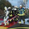 Gefahrgutübung am Forster WEg: Über  100 Feuerwehrleute, THW-Spezialisten, DLRG-Aktiven und Rotkreuzlern probten den Ernstfall.