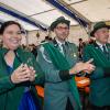 Großartige Stimmmung beim Weisbacher Oktoberfest. Nach dem Festzug wurden auf dem Sportplatz noch getanzt.