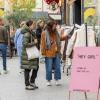 Tausende Menschen strömen am Mantelsonntag 27.10.24 in die Würzburger Innenstadt zum Shoppen.