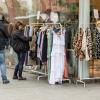 Tausende Menschen strömen am Mantelsonntag 27.10.24 in die Würzburger Innenstadt zum Shoppen.