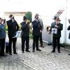 Die Jagdhornbläsergruppe Gerolzhofen, die zum Einzug des Altardienstes und zum Auszug beim Gottesdienst mitgespielt hat, spielte nach der Hubertusmesse zur Unterhaltung auf. Die Jagdhornbläsergruppe Gerolzhofen, die zum Einzug des Altardienstes und zum Auszug beim Gottesdienst mitgespielt hat, spielte nach der Hubertusmesse zur Unterhaltung auf.