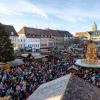 Traditionell besucht das Nürnberger Christkind immer am Samstag vor dem 1. Advent den Weihnachtsmarkt in Schweinfurt