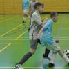 Auf Rang sechs beendete die gastgebende JFG Rhön die Kreismeisterschaft der U13-Junioren (links David Landgraf, hier im Zweikmapf mit Münenrstadts Lio Rossol) in Mellrichstadt.