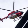 Ein Rettungshubschrauber brachte einen der Schwerverletzten ins Krankenhaus. (Symbolbild)