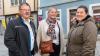 Zahlreiche Menschen besuchen am Sonntag (03.11.24) den Wintermarkt in der Innenstadt von Ochsenfurt.  Mittags öffneten auch die Einzelhändler ihre Türen.