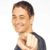 (iwi)   Ingo Oschmann, Stimmungskanone aus der Humorhochburg Bielefeld, präsentiert am Samstag, 10. März, in Bad Kissingen sein Programm „Wunderbar – es ist ja so“. Zu sehen und zu hören ist Oschmann an diesem Tag ab 20 Uhr (Einlass 19 Uhr) im Saalbau in der Bibrastraße. Der Ostwestfale kündigt sich mit einer guten Portion Verschmitztheit selbst als Kleinkünstler an, weil er nach eigenen Angaben nur 1,72 Meter groß ist. Noch dazu nutze er nicht die ganze Körpergröße für Pointen, heißt es auf der Homepage des Komödianten im Internet. Denn Oschmann bleibt stilsicher immer über der Gürtellinie. Karten für den Abend gibt es in der Main-Post-Geschäftsstelle Bad Kissingen (Weingasse 7).