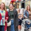 Tausende Menschen strömen am Mantelsonntag 27.10.24 in die Würzburger Innenstadt zum Shoppen.