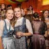 Zahlreiche Feierlustige besuchen am Samstag 26.10.24 das Gambacher Weinfest.