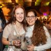 Zahlreiche Feierlustige besuchen am Samstag 26.10.24 das Gambacher Weinfest.