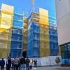 Während der laufenden Generalsanierung des Bauteils B wurde auf dem Eisenstädter Platz das Richtfest gefeiert.