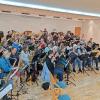 Unser Bild entstand im Probenraum der Musikschule.