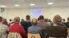Etwa 100 Bürger und Bürgerinnen kamen zur Bürgerversammlung in Helmstadt.