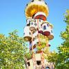 Hundertwasserhaus eingerahmt Hundertwasserhaus eingerahmt