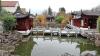 In Weissensee schauten sich die Rhönklub-Mitglieder den Chinesischen Garten an.