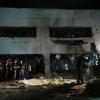 Israelisches Militär und Polizisten an einem beschädigten Schulgebäude, das von aus dem Iran abgefeuerten Raketen getroffen wurde.