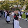 Großartige Stimmmung beim Weisbacher Oktoberfest. Nach dem Festzug wurden auf dem Sportplatz noch getanzt.