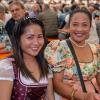 Großartige Stimmmung beim Weisbacher Oktoberfest. Nach dem Festzug wurden auf dem Sportplatz noch getanzt.