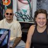 Viele Aussteller und Besucher trafen sich am Samstag bei der Tattoo und Art Convention in der Sennfelder Frankenhalle. Die Möglichkeit sich tätowieren zu lassen wurde gut genutzt.