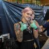 Viele Aussteller und Besucher trafen sich am Samstag bei der Tattoo und Art Convention in der Sennfelder Frankenhalle. Die Möglichkeit sich tätowieren zu lassen wurde gut genutzt.