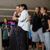 Zahlreiche Menschen besuchen am Sonntag (22.09.24) das Theaterfest am Mainfranken Theater in Würzburg. Das Theaterfest bietet allen kleinen und großen Gästen ein vielfältiges Programm, darunter verschiedene Workshops mit Ensemblemitgliedern und Blicke hinter die Kulissen sowie Premierenmatineen der Produktionen, Maria Stuart, In den Alpen und Medea.