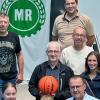 Das Foto zeigt (von links) Geschäftsführerin MR Jutta Michel, Vorstand C. Kraft, Gewinner Seidenspinner, Gewinner S. Michel, Gewinner S. Roos, Vorsitzender MR J. Menth, Vorständin K. Schneider, Vorstand H. Stahl und MR Assistent T. Michel.