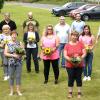 Die FinnComfort Waldi Schuhfabrik ehrte langjährige Mitarbeiter. Das Bild zeigt, von links: Sigrid Biese, 30 Jahre, Monika Kaiser, 25 Jahre, Elena Fritscher, 25 Jahre, Heidi Klemm, 25 Jahre, Ana Soeldner, 25 Jahre, Valentina Greve, 25 Jahre, Hasan Kural, 25 Jahre, Olga Erochin, 25 Jahre,Doris Laubender, 25 Jahre, Betriebsratsvorsitzender Jürgen Janzen, Sigrid Weissenborn-Smithal, 35 Jahre, Herbert Bohr, 25 Jahre, Alma Bischoff, 25 Jahre, Betriebsrat Murat Candan, Thi-Hue Vu, 25 Jahre, Georg Schwab, 25 Jahre, Diana Appel, 25 Jahre, Meisterin Betina Hintner, 25 Jahre, Betriebsleiter Achim Steinbrecher. Nicht auf dem Bild sind: Katja Gashi, 25 Jahre, Olga Gurski, 25 Jahre, Sophie Herzen, 25 Jahre, Lydia Nold, 25 Jahre, Ulrike Pfaff, 30 Jahre, Manuela Pfeufer, 25 Jahre, Angelika Ullrich, 30 Jahre, Heike Wacker, 25 Jahre.