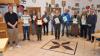 Ehre, wem Ehre gebührt. Ehrungen für bis zu 70-jähriger Treue zum Verein durfte die Vorstandschaft der DJK Weisbach aussprechen. Das Bild zeigt (links) den Vorsitzenden Christoph Kamm und (rechts) den scheidenden Vorsitzenden Alois Türpitz sowie (in der Mitte) die geehrten Mitglieder. Ehre, wem Ehre gebührt. Ehrungen für bis zu 70-jähriger Treue zum Verein durfte die Vorstandschaft der DJK Weisbach aussprechen. Das Bild zeigt (links) den Vorsitzenden Christoph Kamm und (rechts) den scheidenden Vorsitzenden Alois Türpitz sowie (in der Mitte) die geehrten Mitglieder.