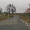 Die Straße K2829 zwischen Hundheim und Dörlesberg wird ab Montag, 22. August, saniert. Zu diesem Zweck wird die Strecke in zwei Bauabschnitten bis voraussichtlich 7. September gesperrt.