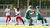 Fabrice Montcheu (links) von den Würzburger Kickers beobachtet Teamkollege Benjika Caciel, der im Toto-Pokal beim TSV Großbardorf zum Ausgleich traf und hier von Luca Binder (zweiter von Rechts) und Robin Zeitler (ganz rechts) . Am Ende setzten sich die Kickers im Elfmeterschießen durch.