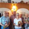 Ehrung für 40-jährige Mitgliedschaft (von links): Bürgermeister Michael Gram, Gerhard Bregenzer, Hellmuth Gräßer, Franz Groll, Ursula Bregenzer, Erika Weiß, Annelore Gräßer, Edith Back, Erster Vorsitzender Friedrich Koch.