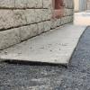 Noch ist der Gehweg in der Birkenfelder Ortsdurchfahrt nicht vollständig asphaltiert. Noch ist der Gehweg in der Birkenfelder Ortsdurchfahrt nicht vollständig asphaltiert.
