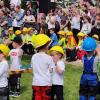 Den Beruf des Zimmerers präsentierten die Kinder spielerisch beim Fest der Kita Storchennest Grettstadt.