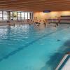 Der Schwimmunterricht an der Grundschule Thüngen findet in Blöcken im Arnsteiner Hallenbad statt. Er soll nun ausgeweitet werden.